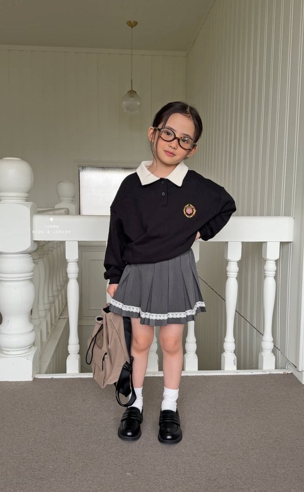 Comma - Korean Children Fashion - #minifashionista - Embroidered Collar Sweatshirt - 7