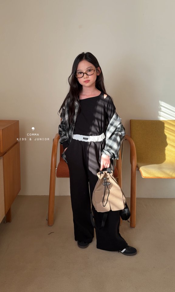 Comma - Korean Children Fashion - #toddlerclothing - Shoulder Cut-Out Tee - 7