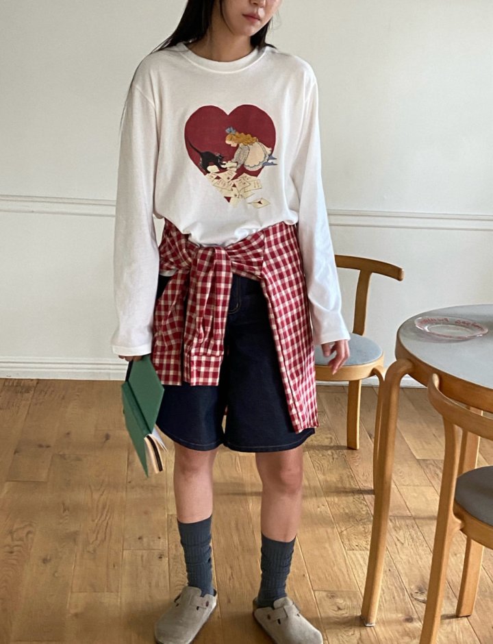 Diana - Korean Women Fashion - #momslook - Cat Heart Tee - 2