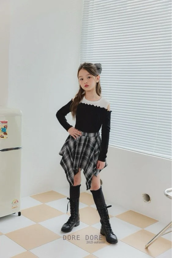 Dore Dore - Korean Children Fashion - #magicofchildhood - Check Flare Skirt Pants - 11