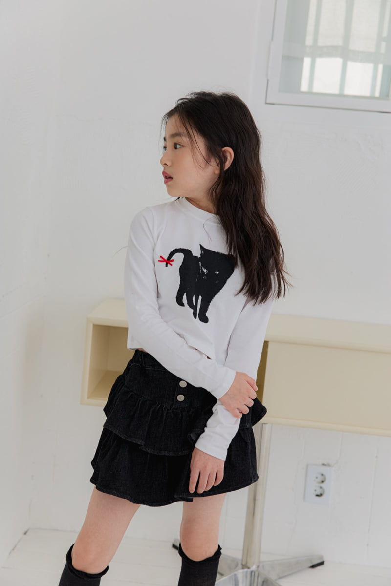 Dore Dore - Korean Children Fashion - #magicofchildhood - Red Ribbon Cat Crop Tee - 9