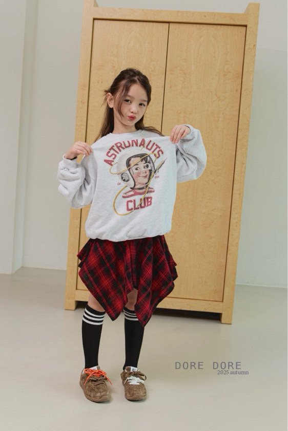 Dore Dore - Korean Children Fashion - #stylishchildhood - Astronaut Sweatshirt - 9