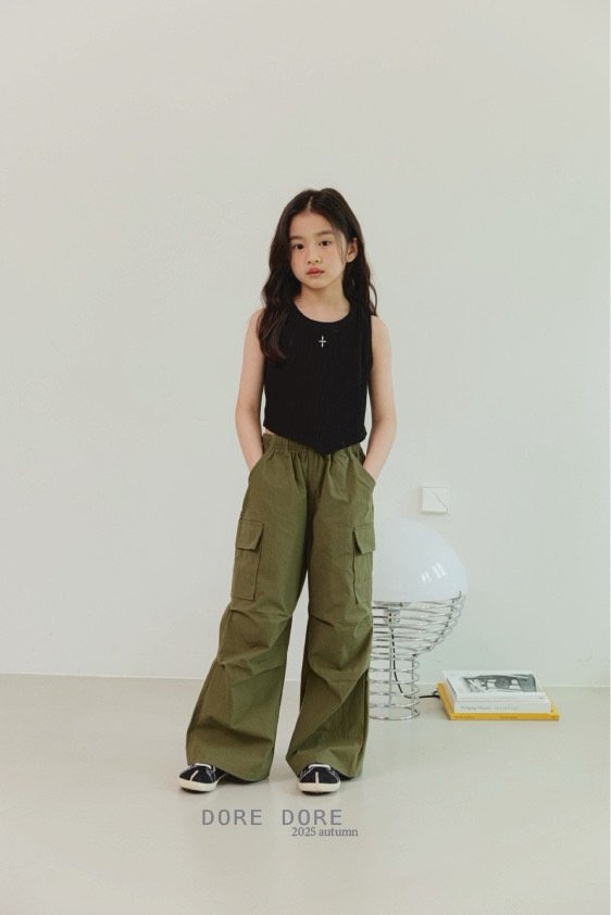 Dore Dore - Korean Children Fashion - #stylishchildhood - Chrome V-Neck Sleeveless - 8