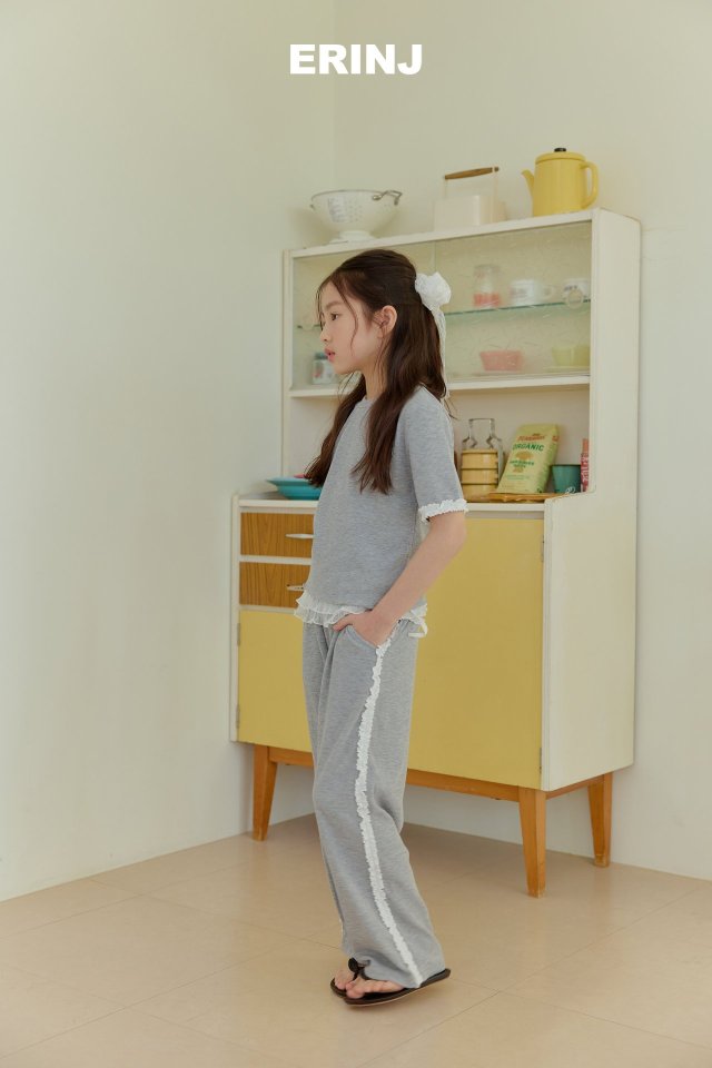 Erin J - Korean Children Fashion - #kidsshorts - Flowy Ribbed Pants - 11