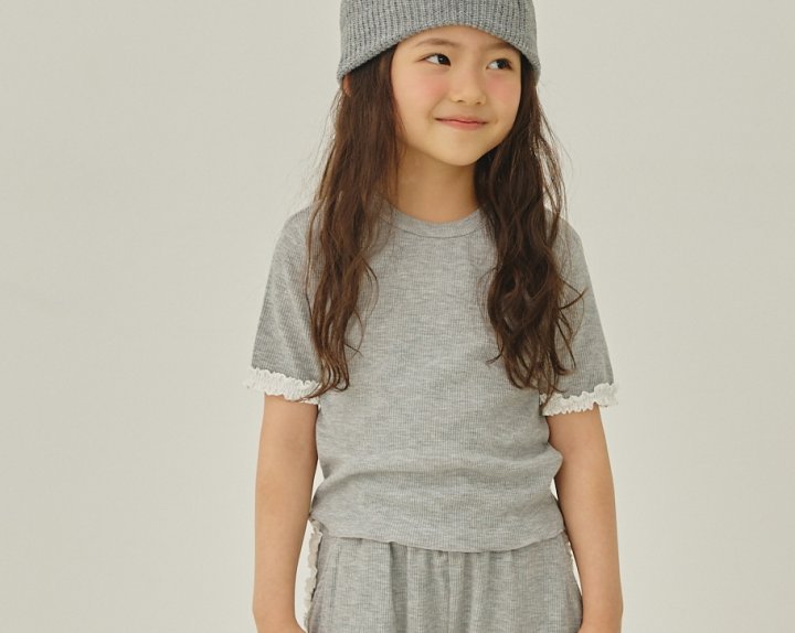 Erin J - Korean Children Fashion - #littlefashionista - Lace Ribbed Tee
