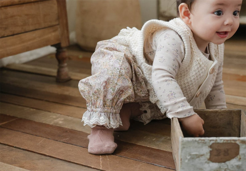 Bebe Autumn Vest by Flo for Baby girl - view 6