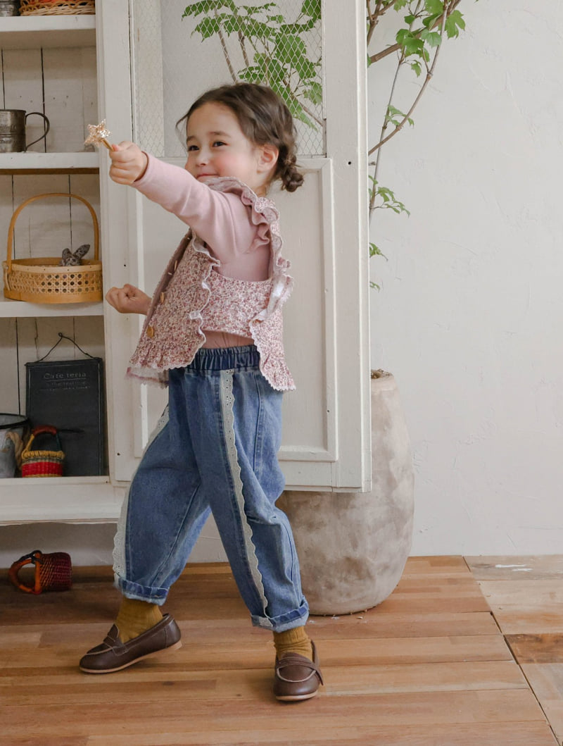 Flo - Korean Children Fashion - #kidsshorts - Roro Chew Vest - 9
