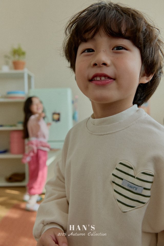Han's - Korean Children Fashion - #kidsshorts - Latte Heart Sweatshirt - 12