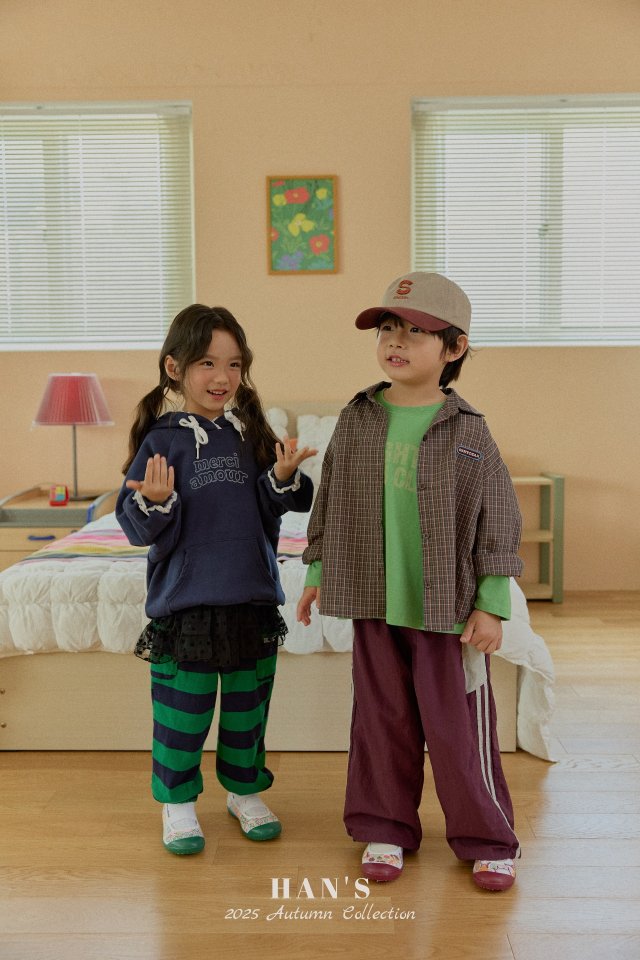 Han's - Korean Children Fashion - #littlefashionista - Milk Stripe Jogger Pants - 7