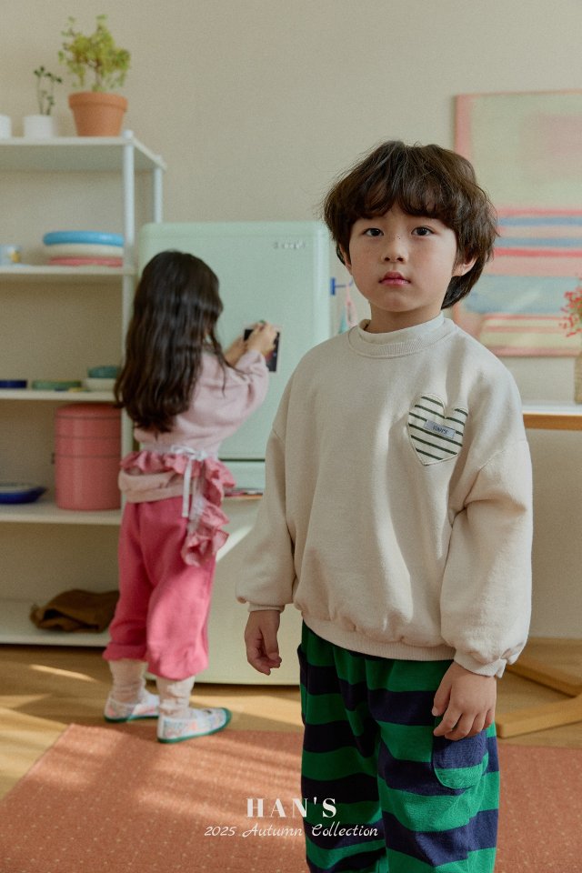 Han's - Korean Children Fashion - #magicofchildhood - Latte Heart Sweatshirt - 4
