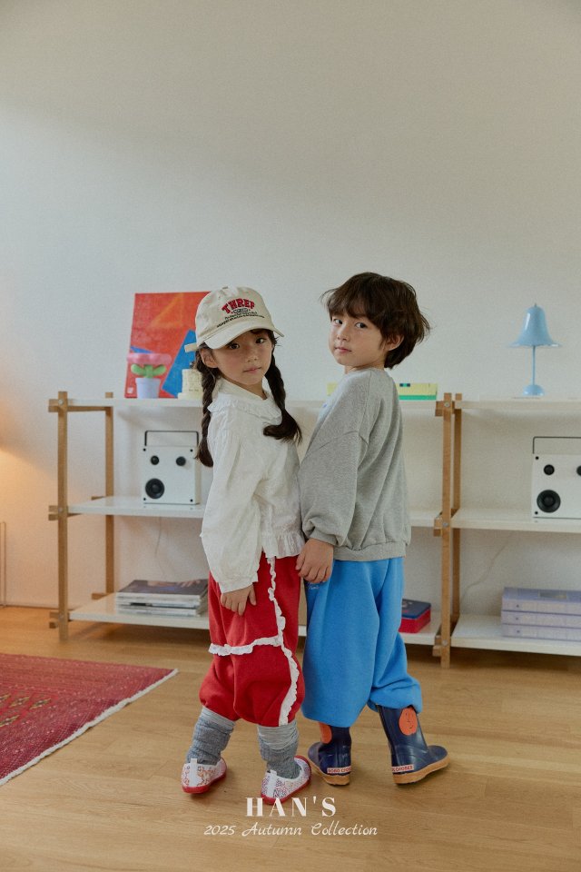 Han's - Korean Women Fashion - #momslook - Atom Sweatshirt (Adult) - 9