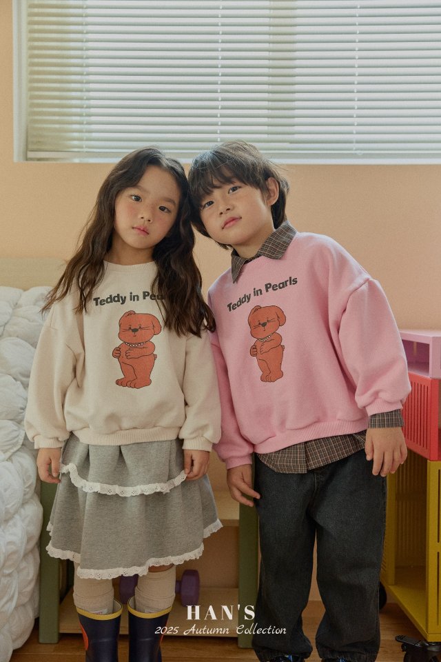 Han's - Korean Women Fashion - #momslook - Necklace Bear Sweatshirt (Adult) - 5