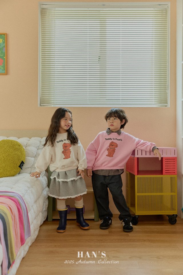 Han's - Korean Women Fashion - #momslook - Necklace Bear Sweatshirt (Adult) - 4