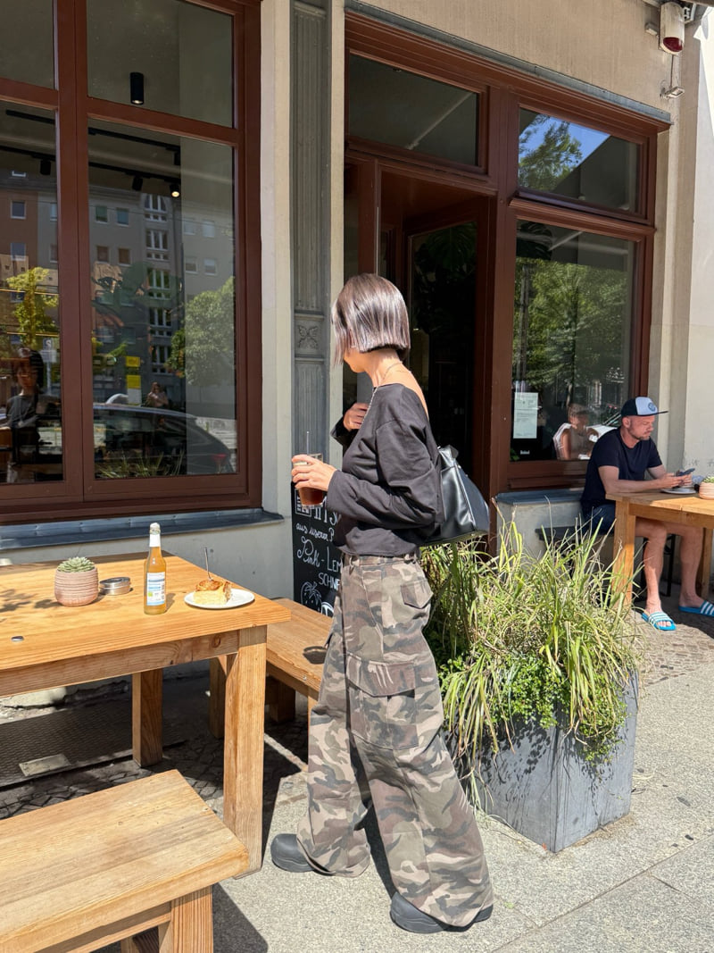 Heil - Korean Women Fashion - #momslook - Military Cargo Pants - 2