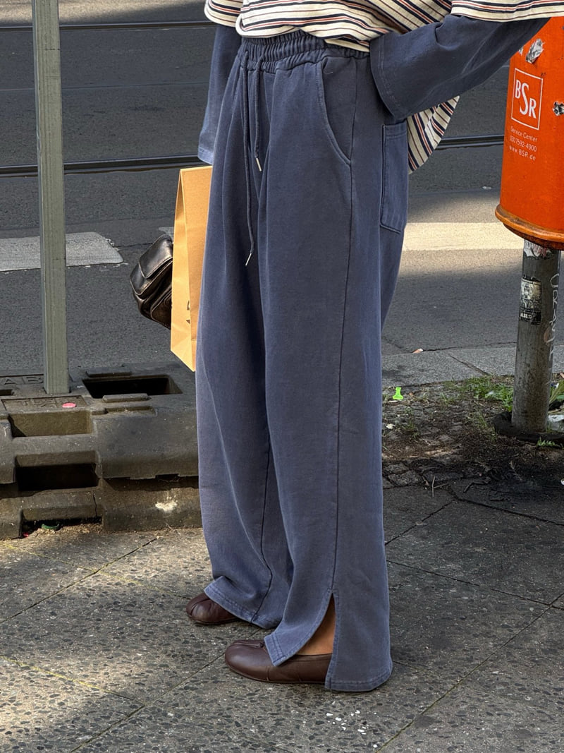 Heil - Korean Women Fashion - #womensfashion - Pigment Slit Pants - 2