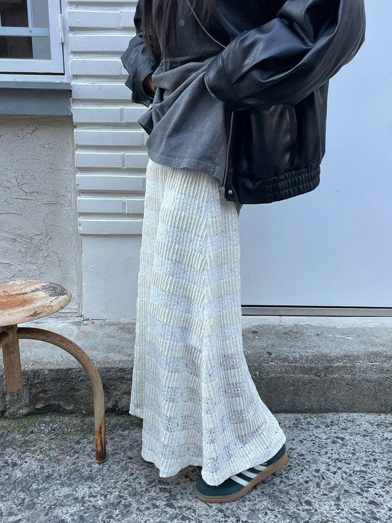 Heil - Korean Women Fashion - #womensfashion - Knit Maxi Skirt