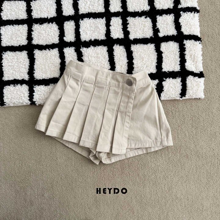 Heydo - Korean Children Fashion - #magicofchildhood - Wrap Pleated Shorts (Denim) - 5