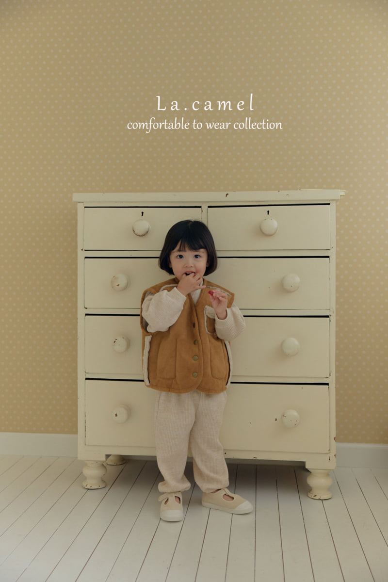 La Camel - Korean Baby Fashion - #babywear - Teddy Reversible Shearling Vest - 11