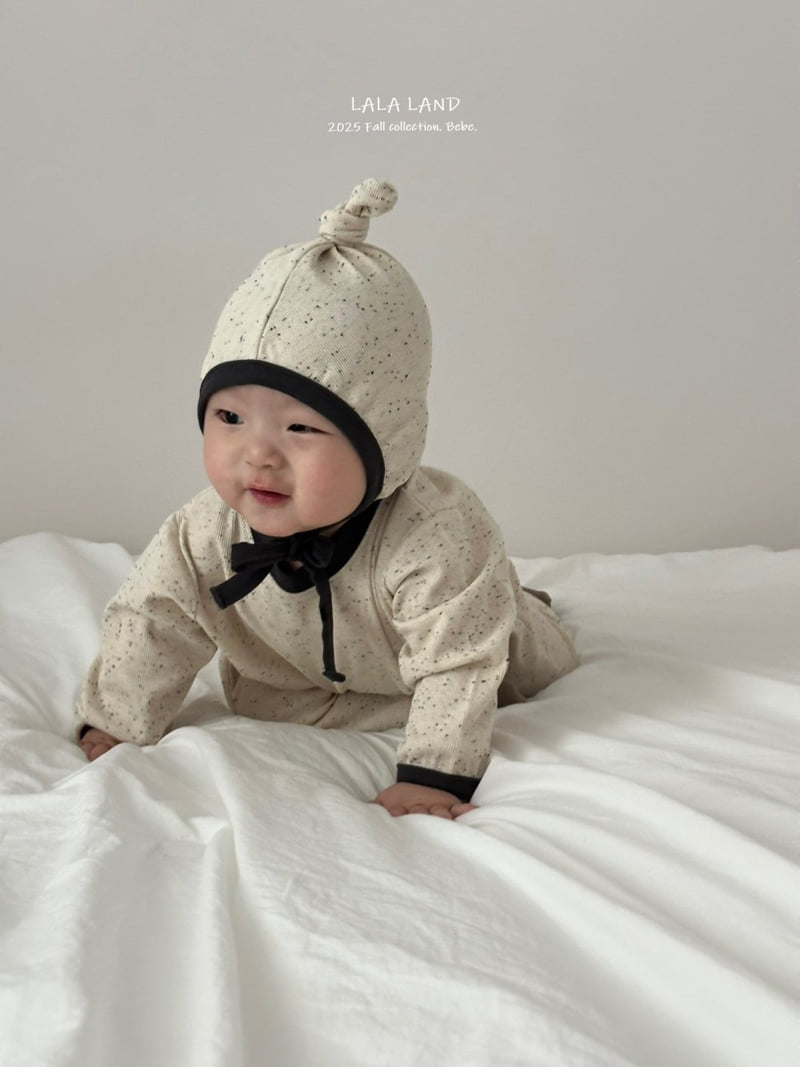 Lalaland - Korean Baby Fashion - #babyootd - bebe Trio Suit Bonnet Set - 4