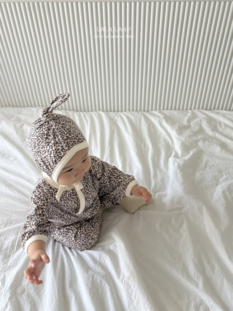 Lalaland - Korean Baby Fashion - #onlinebabyboutique - bebe Trio Suit Bonnet Set - 7