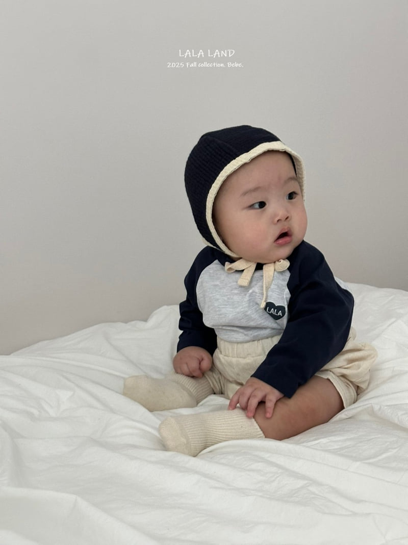 Lalaland - Korean Baby Fashion - #onlinebabyshop - bebe Heart Raglan Tee - 8