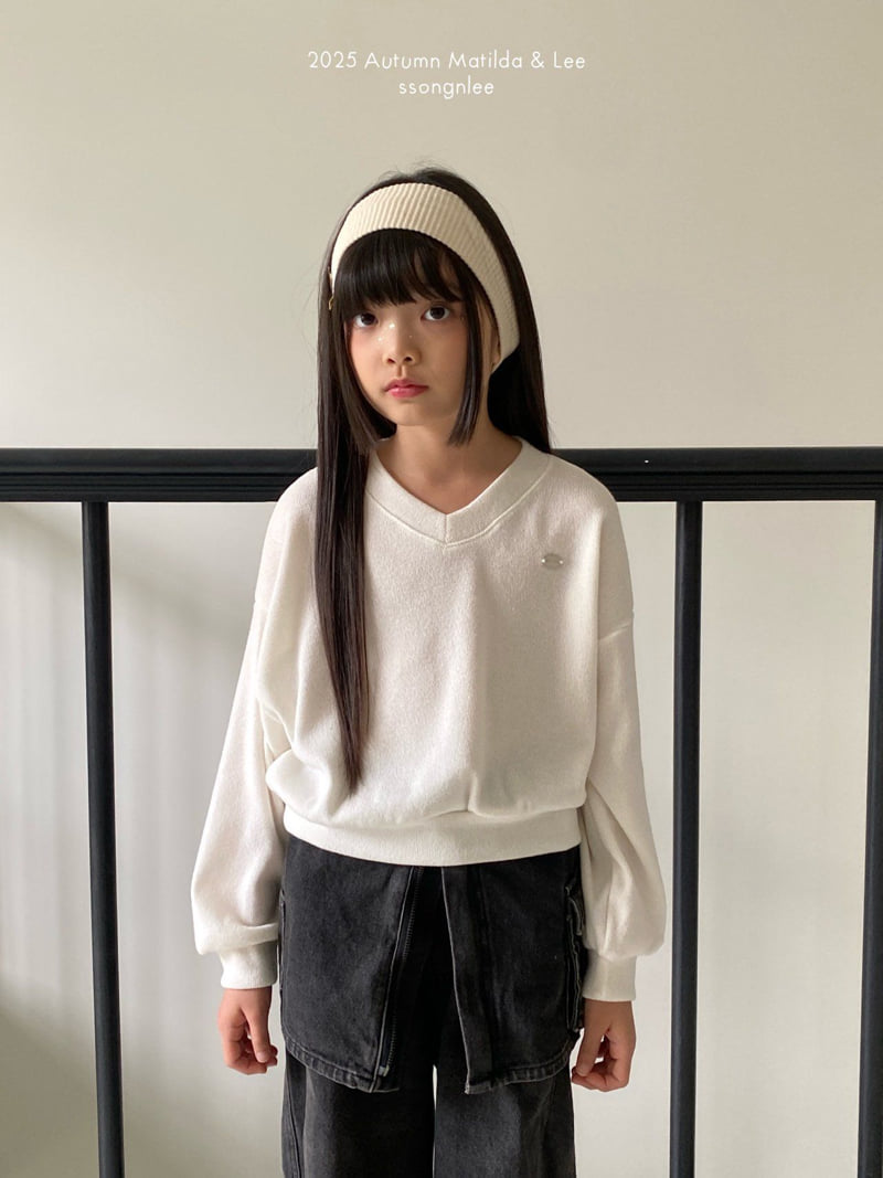 Matilda & Lee - Korean Children Fashion - #littlefashionista - V-Neck Knit Tee