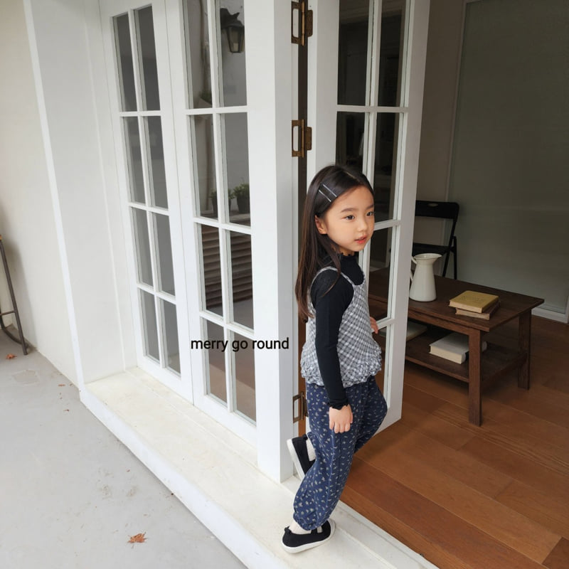 Merry Go Round - Korean Children Fashion - #kidsshorts - Floral Jogger Pants - 11