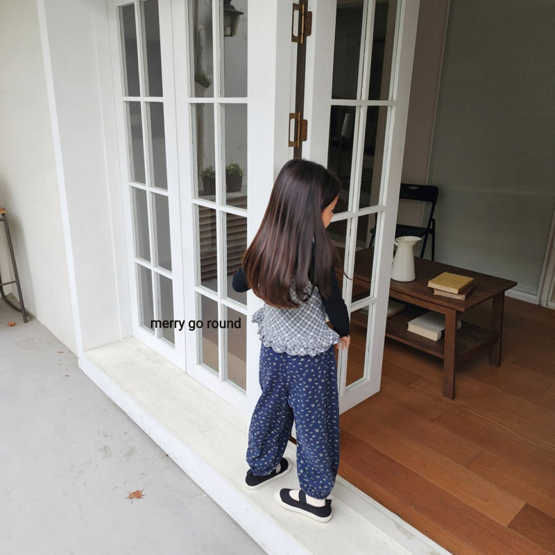 Merry Go Round - Korean Children Fashion - #kidsstore - Floral Jogger Pants - 12