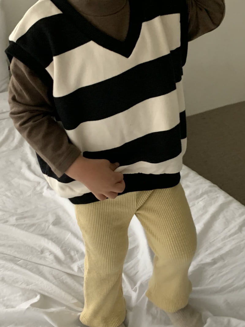 Mome - Korean Children Fashion - #childofig - Stripe V Vest - 9