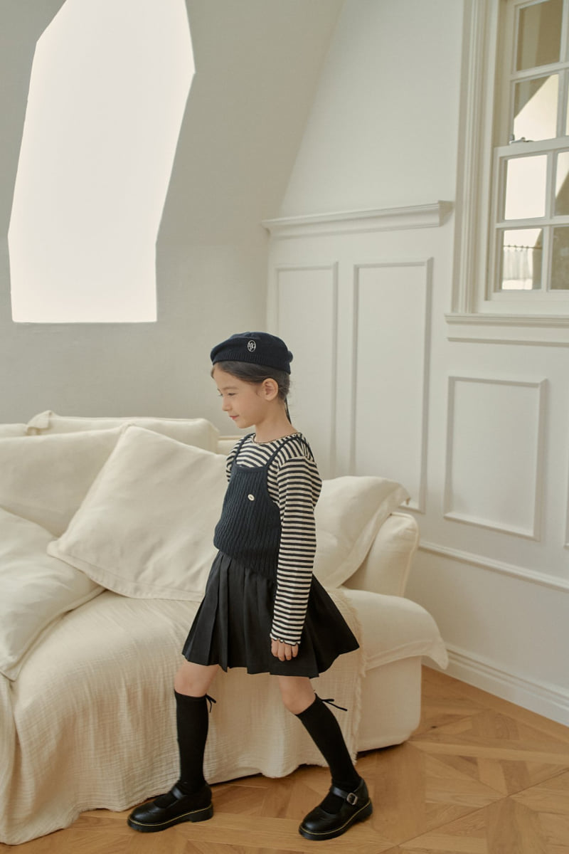 Momo Ann - Korean Children Fashion - #kidsshorts - Knit Vest - 12