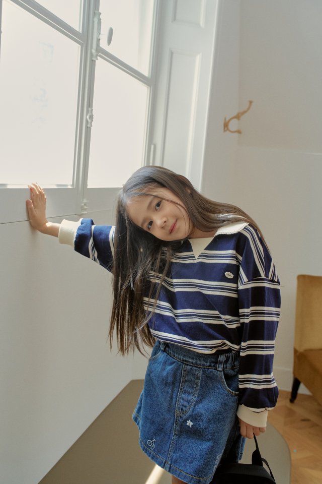 Momo Ann - Korean Children Fashion - #prettylittlegirls - Collar Sweatshirt - 12