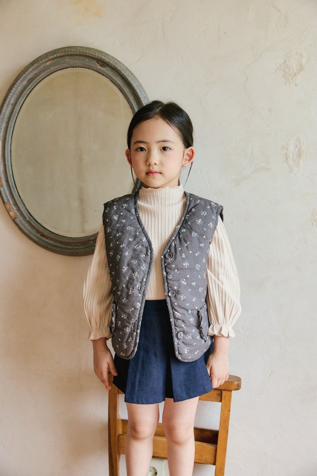 Mon Atelier - Korean Children Fashion - #childrensboutique - Floral Vest - 7
