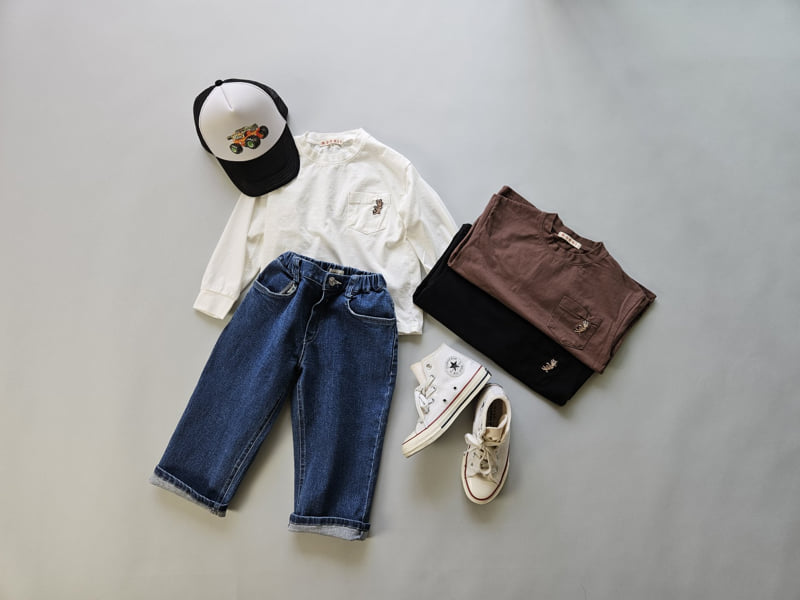 Mooi Store - Korean Children Fashion - #Kfashion4kids - Bulldog Pocket Embroidery Tee