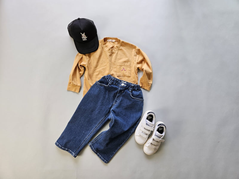 Mooi Store - Korean Children Fashion - #kidsstore - Pocket Embroidery Tee