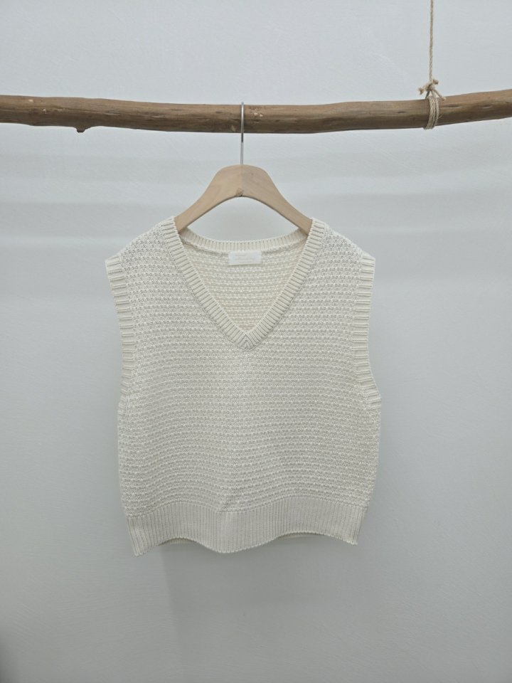 Most - Korean Women Fashion - #womensfashion - Sting Vest
