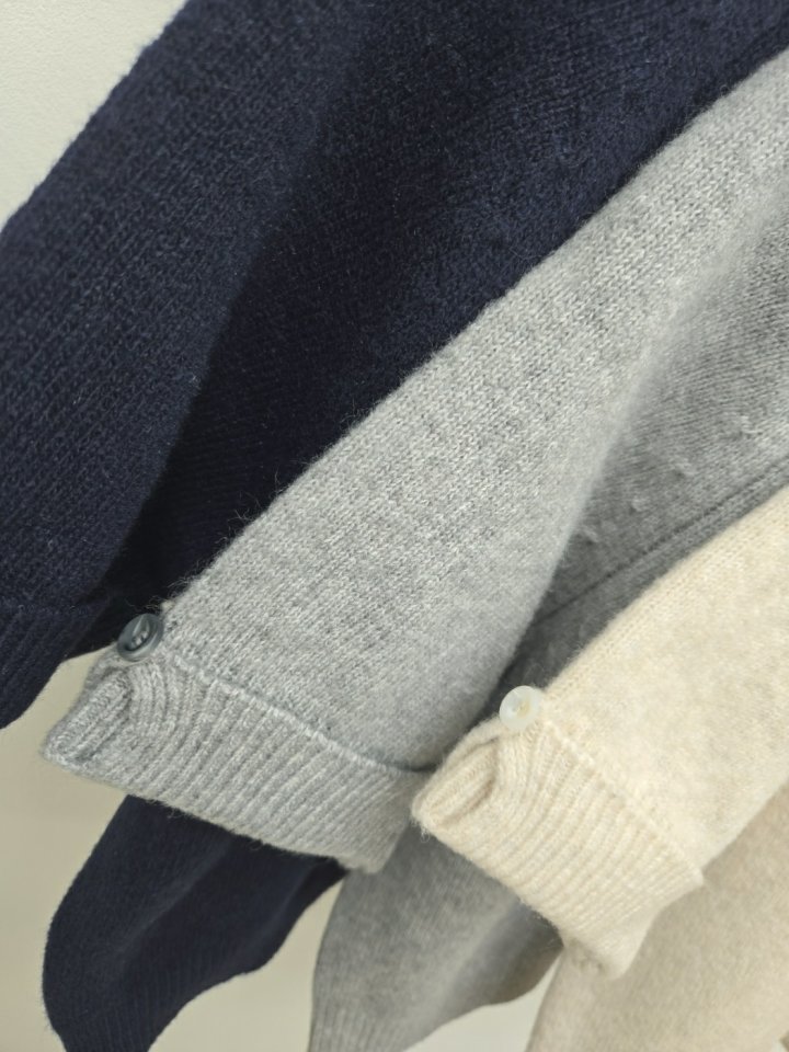 Most - Korean Women Fashion - #momslook - Roll-up Sleeved Knit Top - 4