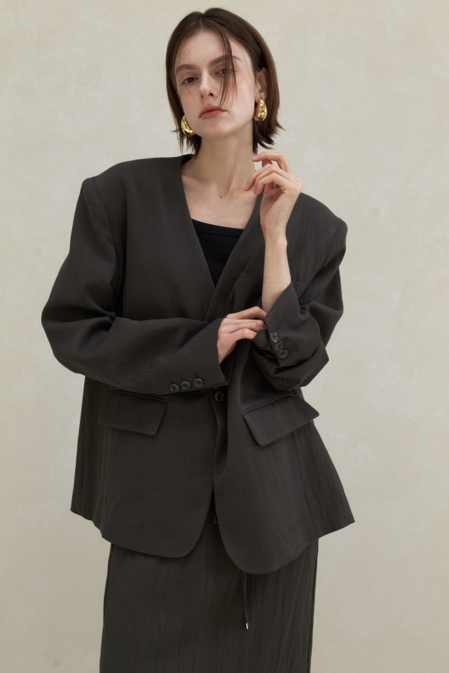 Neroli36 - Korean Women Fashion - #momslook - Heavy Square Sleeveless Top - 5