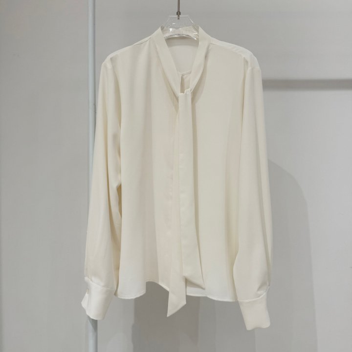 Neroli36 - Korean Women Fashion - #momslook - Hidden Tie Blouse - 2