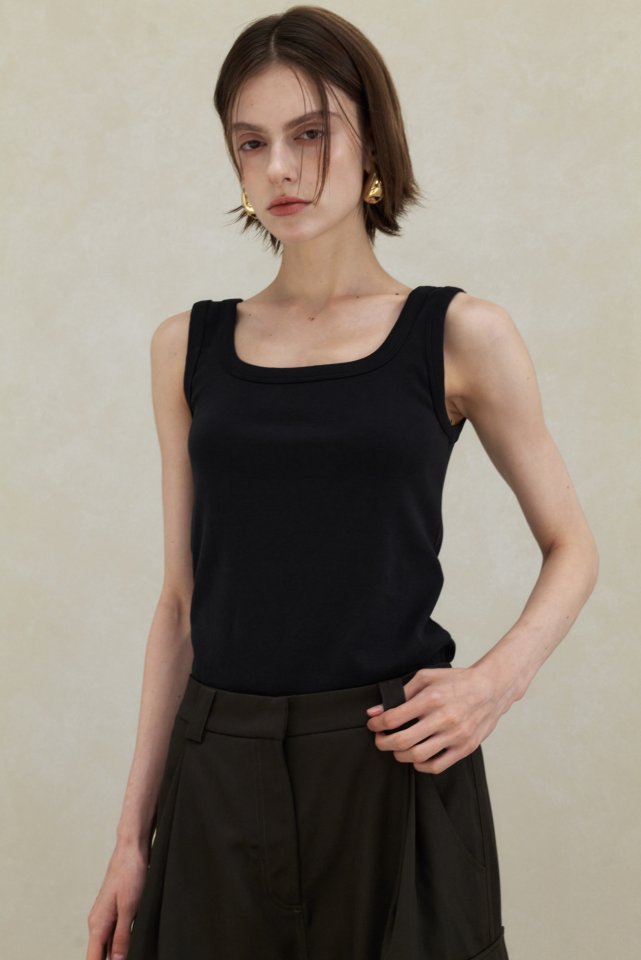 Neroli36 - Korean Women Fashion - #womensfashion - Heavy Square Sleeveless Top - 6