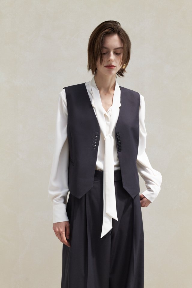 Neroli36 - Korean Women Fashion - #womensfashion - Lauren Buckle Vest - 12