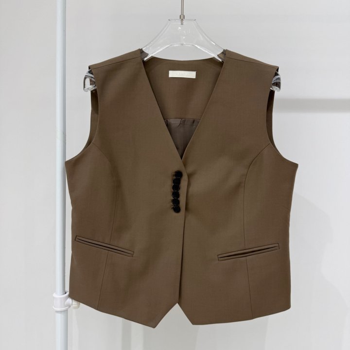 Neroli36 - Korean Women Fashion - #womensfashion - Lauren Buckle Vest - 2