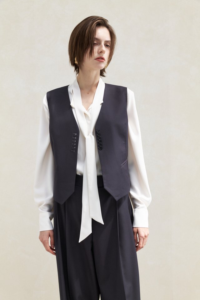 Neroli36 - Korean Women Fashion - #womensfashion - Lauren Buckle Vest - 8