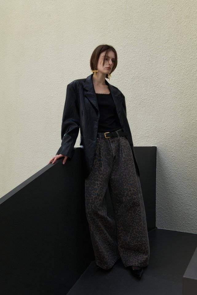 Neroli36 - Korean Women Fashion - #womensfashion - Leopard Pintuck Denim Pants - 9