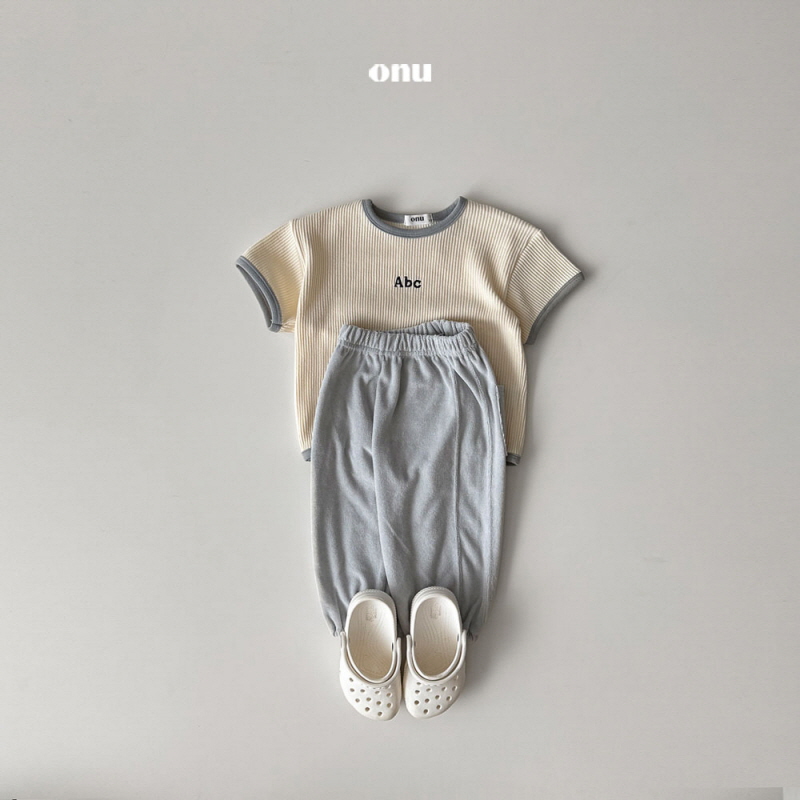 Onu - Korean Children Fashion - #childrensboutique - Triangle Ribbed Long Sleeve Tee - 9