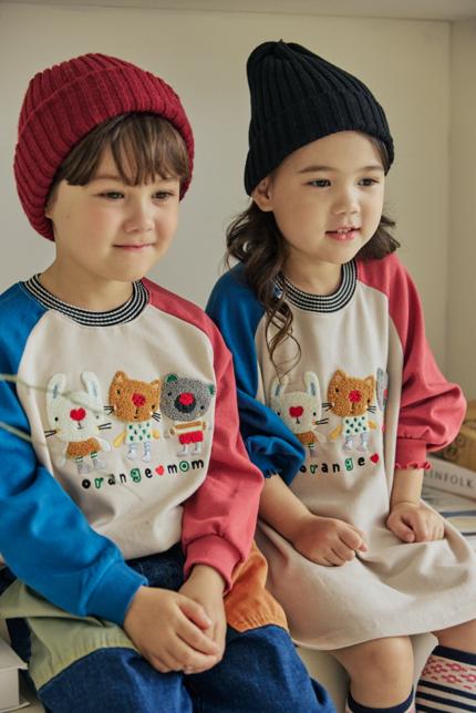 Orange Mom - Korean Children Fashion - #magicofchildhood - Buckle Animal Raglan Tee - 9