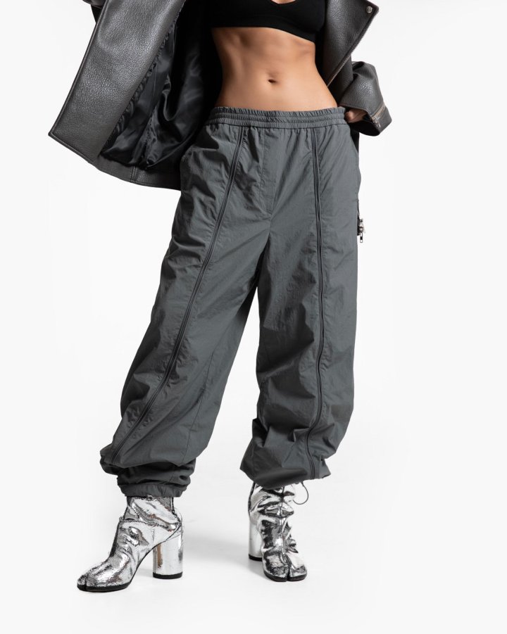 Paper Moon - Korean Women Fashion - #womensfashion - Front Zipped Open Banding Nylon Trouser - 7