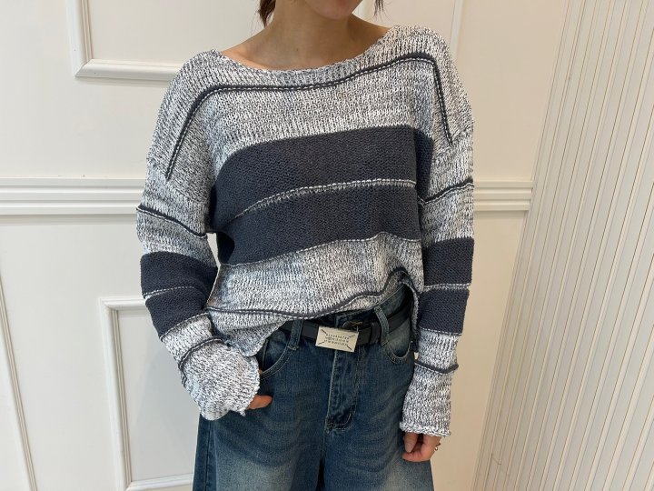 Pearls room - Korean Women Fashion - #womensfashion - Round Stripe Knit Pullover - 4