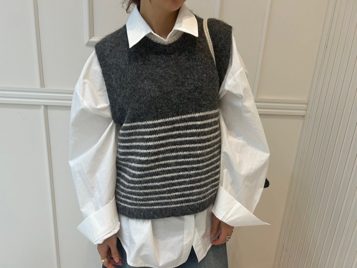 Pearls room - Korean Women Fashion - #momslook - Ethan Knit Vest - 5