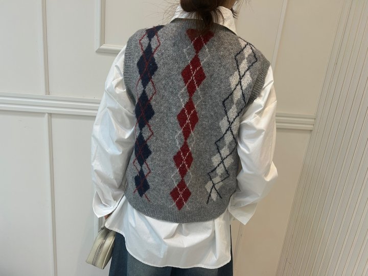 Pearls room - Korean Women Fashion - #vintageinspired - Dia Vest - 10