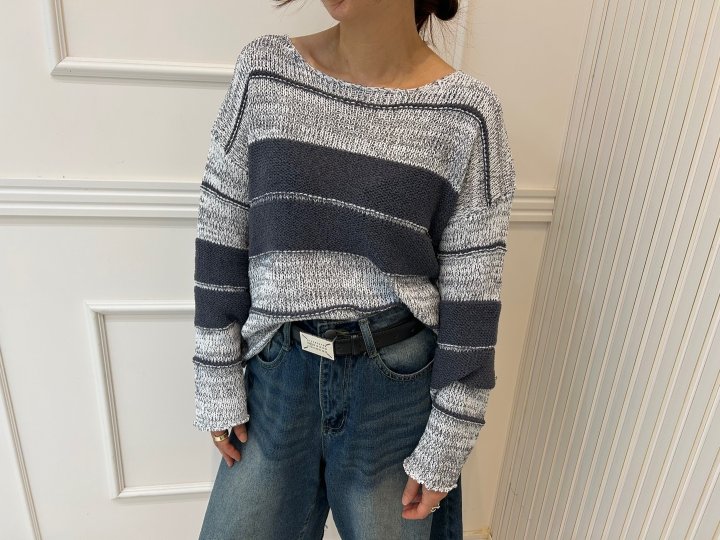 Pearls room - Korean Women Fashion - #womensfashion - Round Stripe Knit Pullover - 3